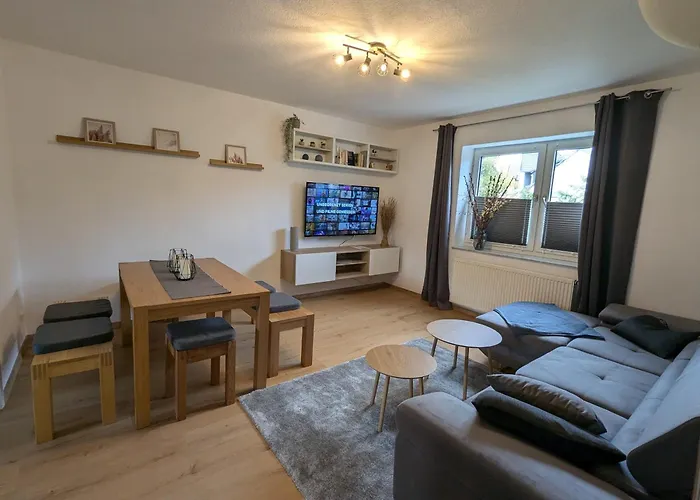 Moderne Ferienwohnung Fuer Bis Zu 6 Personen - Netflix, Ps4, Zentrumsnaehe Und Mehr In Celle